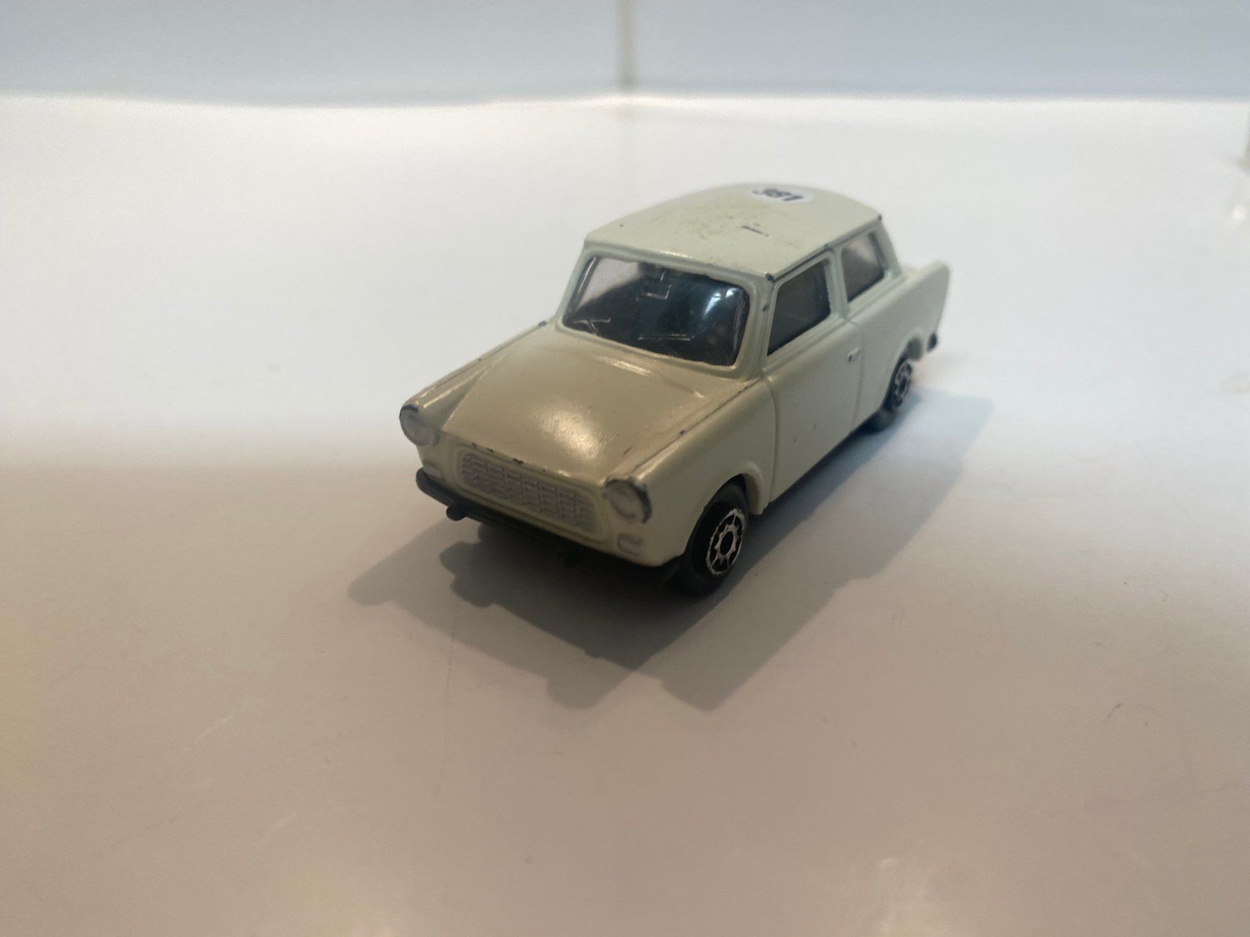 Siku Modellini d'auto: Trabant Maisto 381 – Usato da Kerzers venduto da tisyayasuBE
