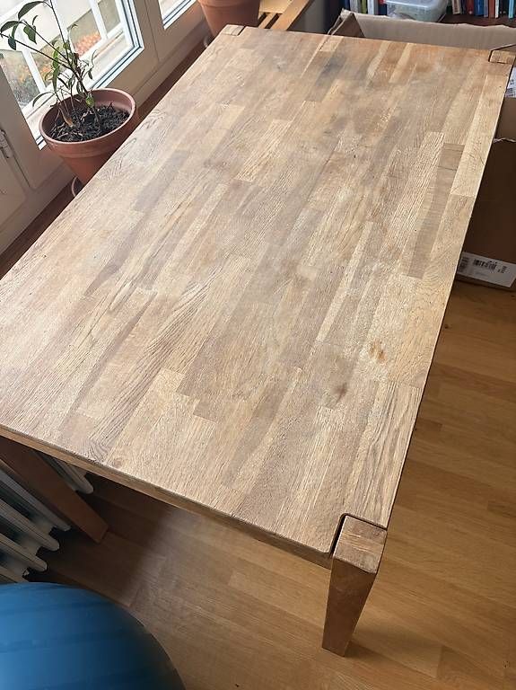 Tische: Schöner Holztisch – Gebraucht aus Basel von ame_r6gb 1
