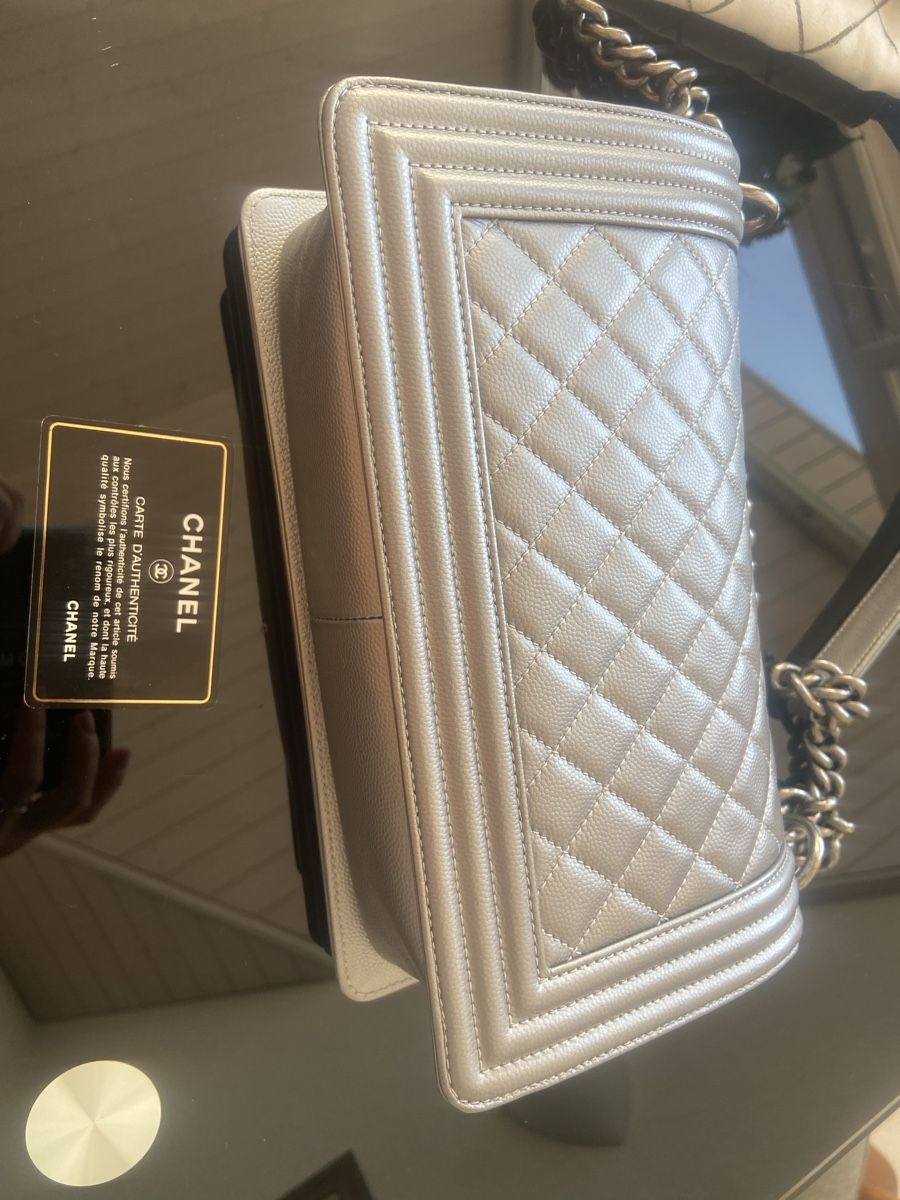 Borse: Chanel Boy Bag, caviar Leather – Usato da Arni AG venduto da LunaMeadow 1