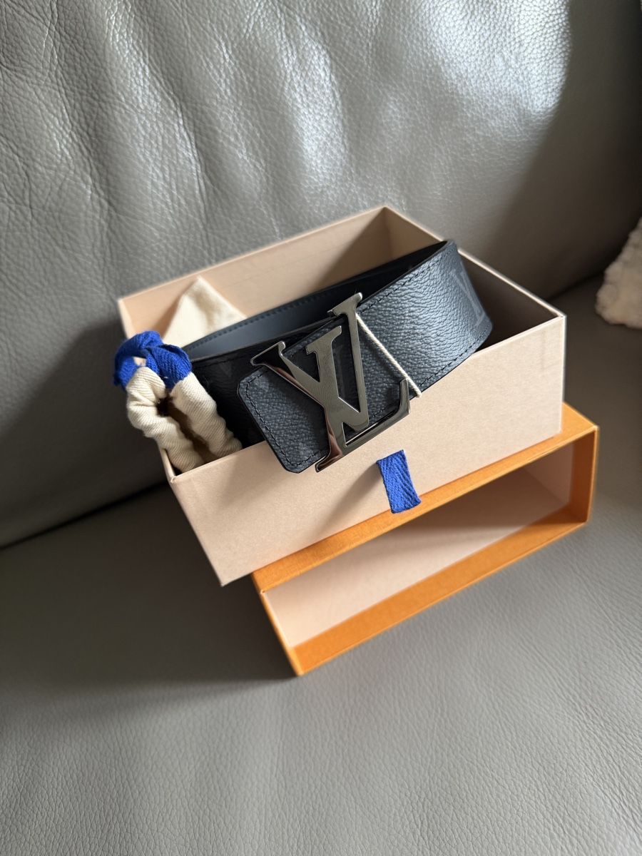 Louis Vuitton Ceintures: Ceinture Louis Vuitton neuve – Neuf avec emballage d'origine à Bern par LVGG