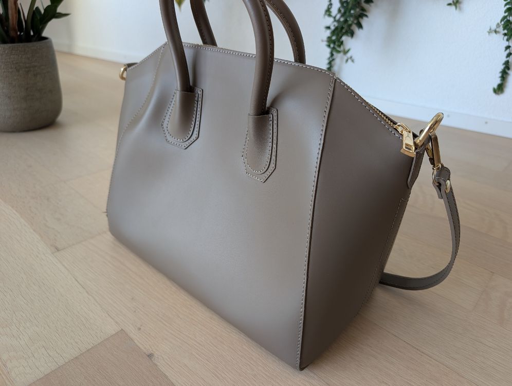 Sacs femmes: Elegant taupe/beige leather handbag - Made in Italy – Neuf (Voir description) à Lachen SZ par joa_rf9n 2
