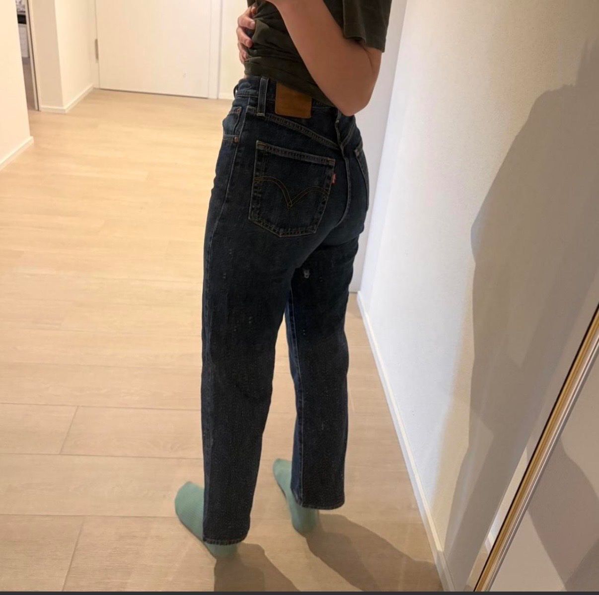 Levi's Jeans: Levis Ribcage Straight Jeans – Usato da Winterthur venduto da ana_z7yd 1