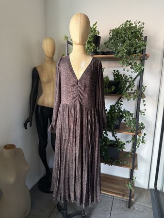 H&M Kleid mit Krokodil-Muster - Gr. 40