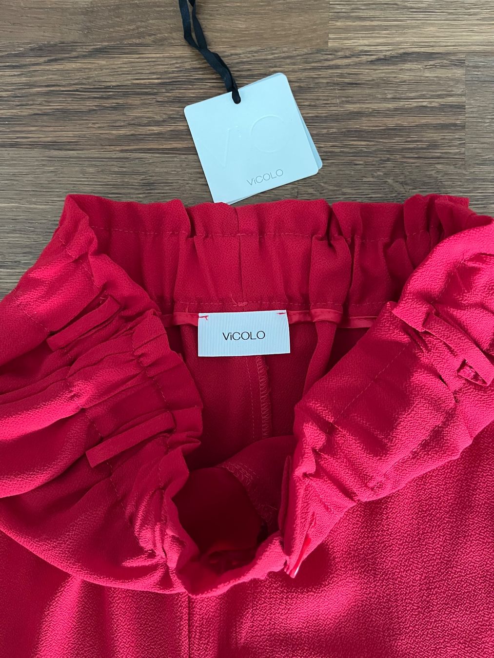 Pantaloni: VICOLO Shorts Gr. M - rot - NEU – Nuovo (secondo la descrizione) da Zollikofen venduto da spunk65 3