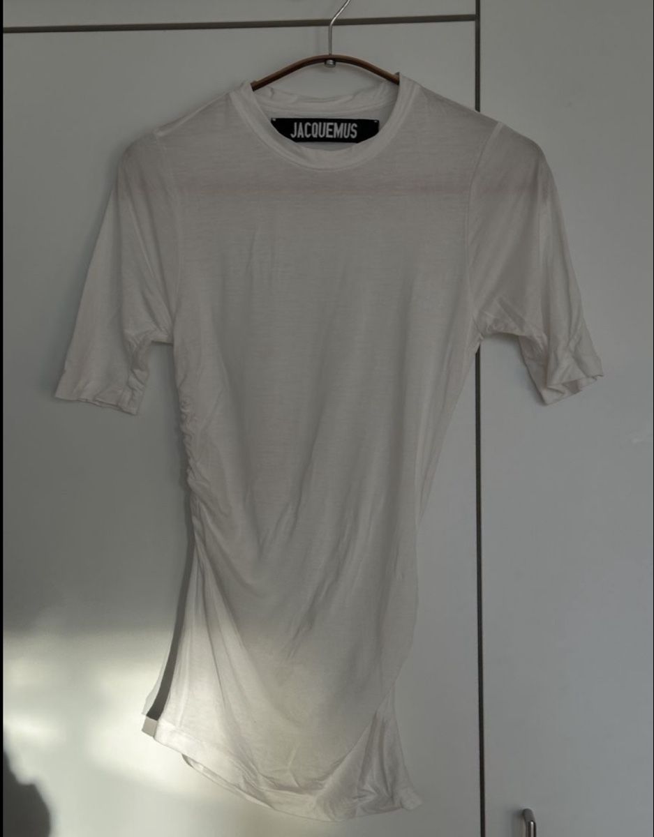 Jacquemus T-Shirts: Jacquemus Le Souk Wrap Shirt  – Gebraucht aus Basel von Petersgasse 2