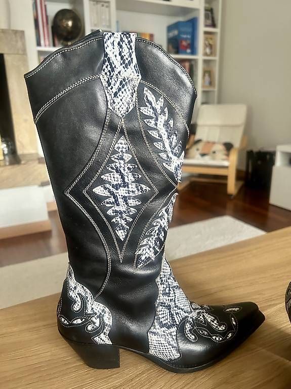 Damenschuhe: Bottes Western Femme – Gebraucht aus Pully von jif_vwp7 2
