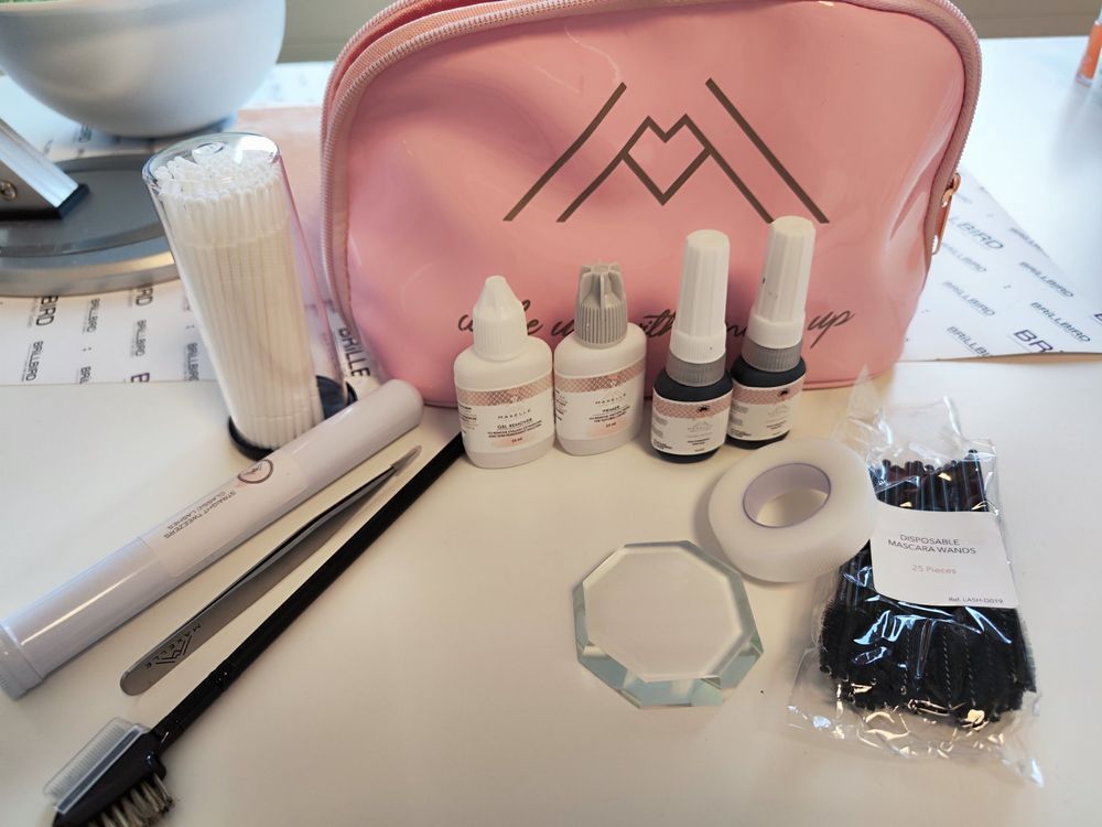 Mascara Kit Semi Permanent von Maxelle Kaufen auf Ricardo