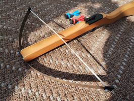 Armbrust aus Holz