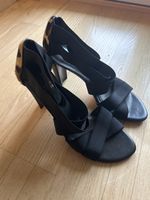 Stuart weitzman 38