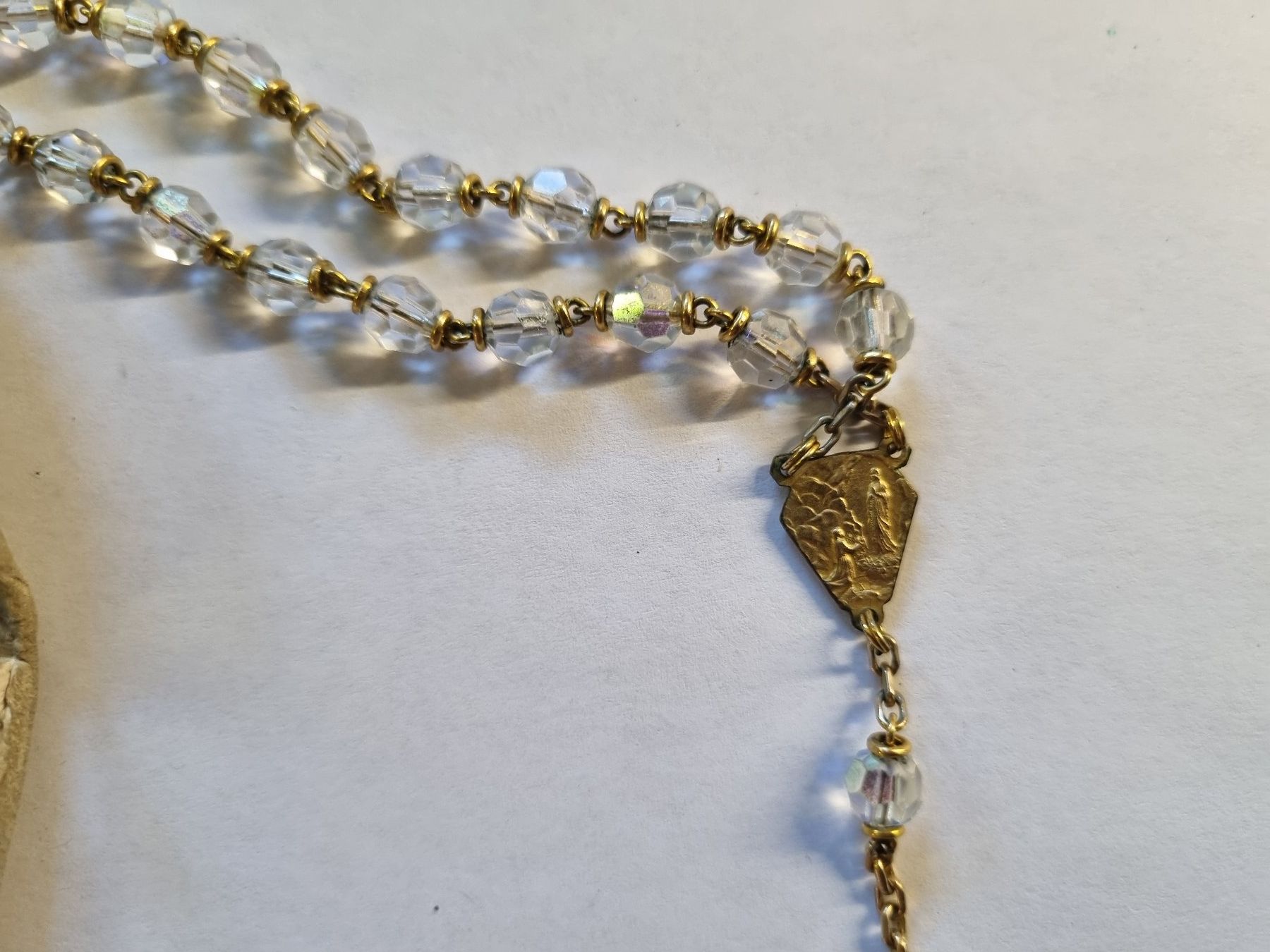 Sonstiger Schmuck: Schöner Rosenkranz mit Kristallperlen + Echtlederetui – Gebraucht aus Trachslau von bastet06 2