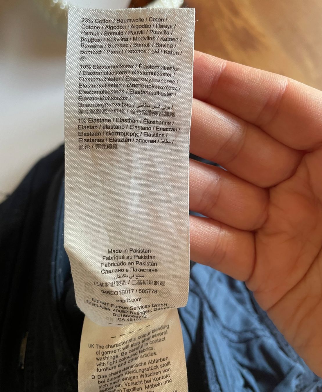 Esprit Jeans: Dunkelblaue Jeans von Esprit Gr. 36 – Usato da Urtenen-Schönbühl venduto da winterkalt 6