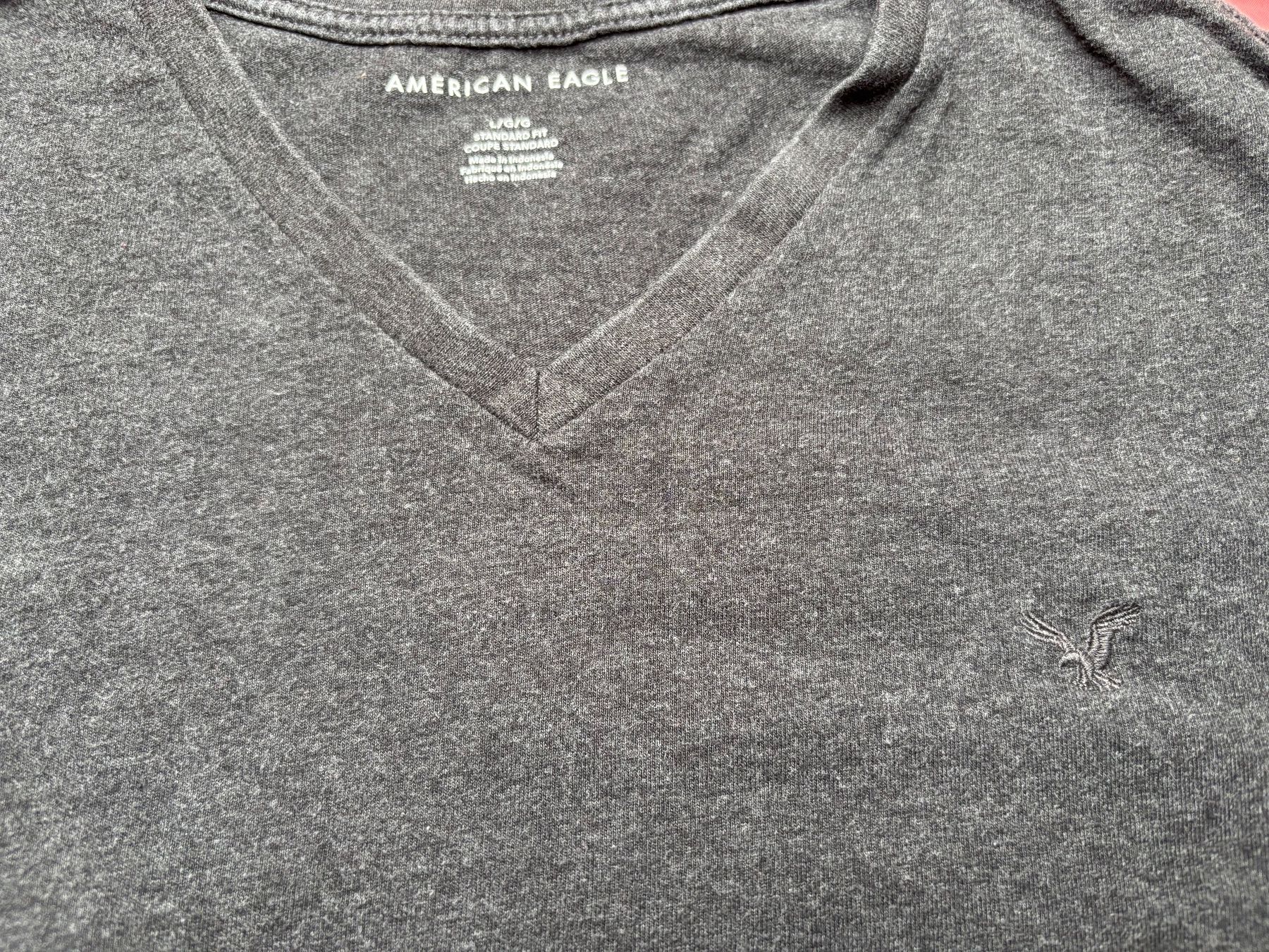 American Eagle T-shirt: T‘Shirt American Eagle L grau – Usato da Balsthal venduto da Uroby 2