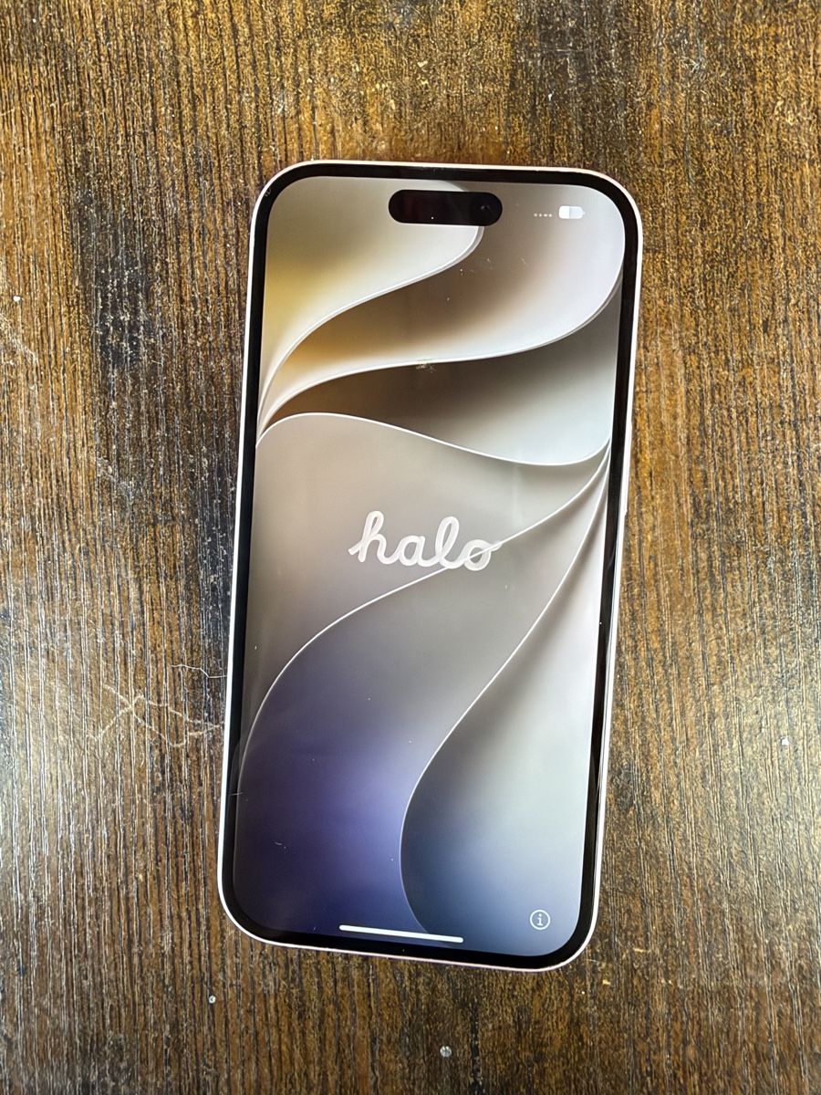 Apple Telefoni cellulari / Smartphones: iPhone 15 128 GB – Usato da Hauenstein venduto da BrunSarah29
