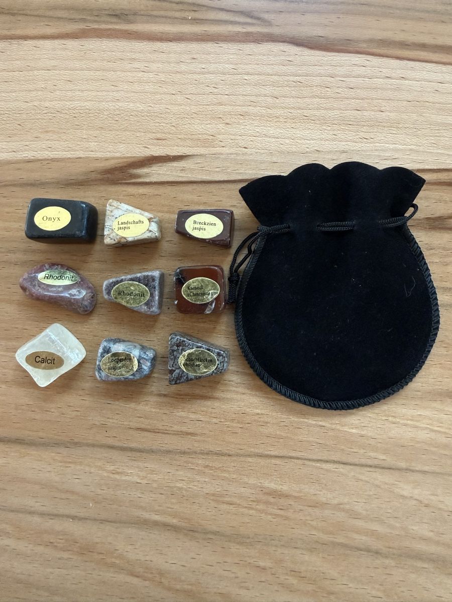 Pietre preziose: Kleines Edelstrin-Set – Usato da Grenchen venduto da Bastet007 1