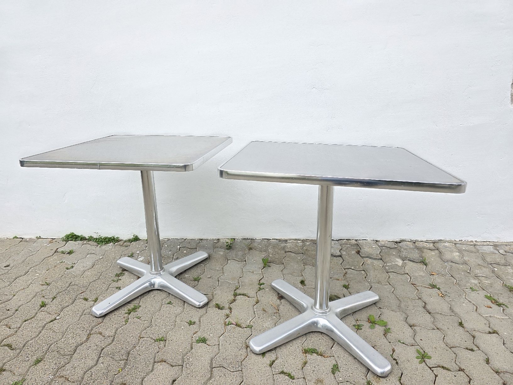 Tavoli: Indecasa Bistrotische 2 Stk. 70x70 cm – Usato da Uster venduto da Cruleye 2