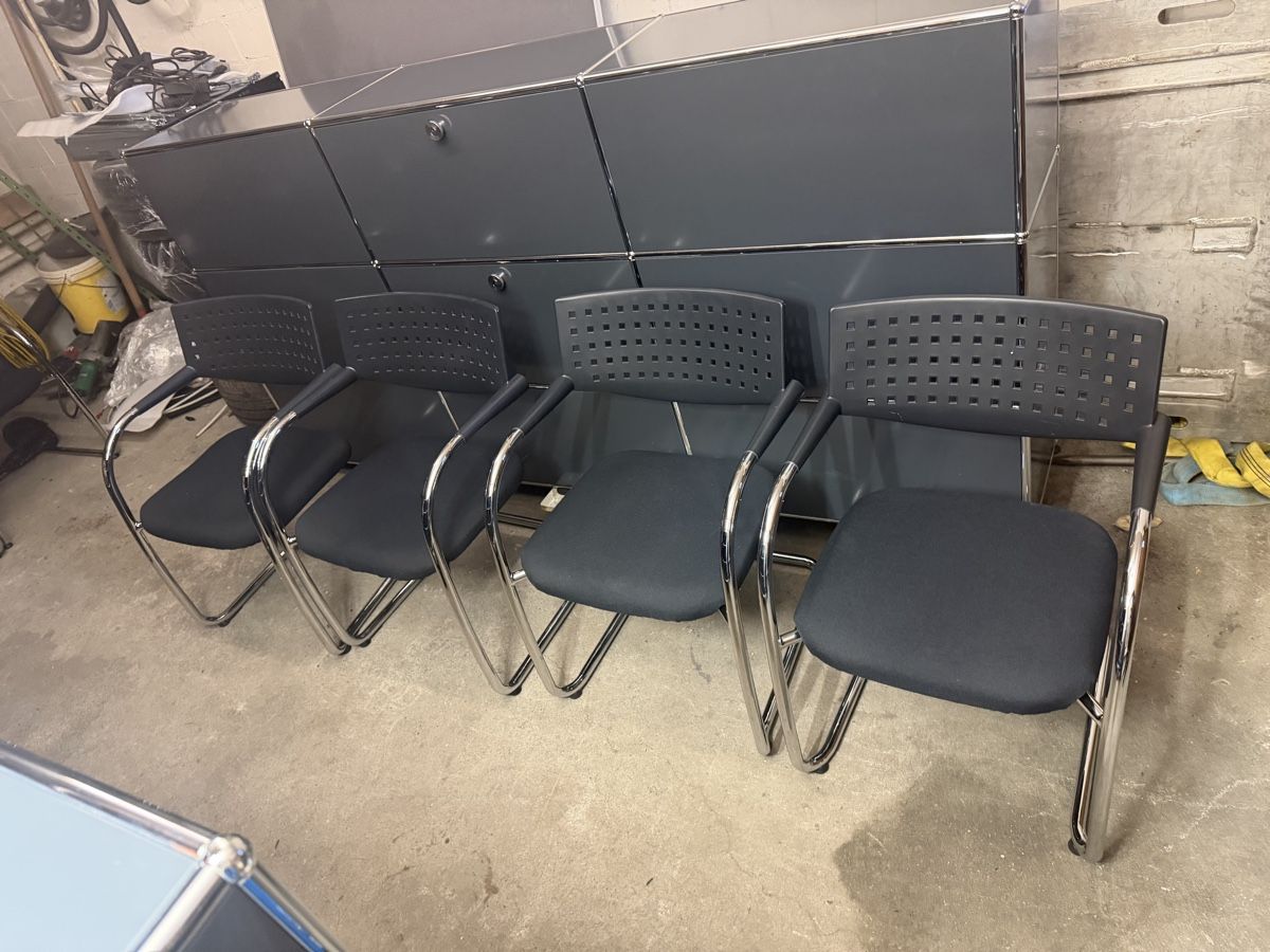 Vitra Sedie: Vitra Freischwinger 8 Stück – Usato da Zürich venduto da Zvijerka