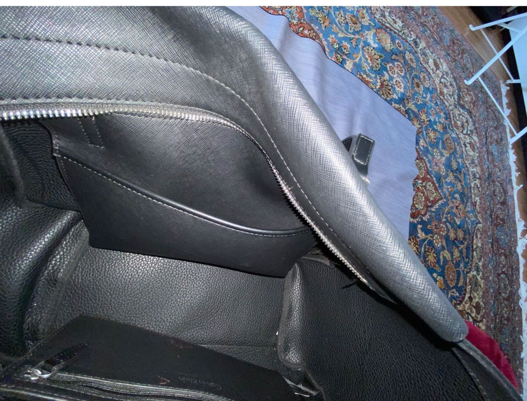 Calvin Klein Borse da donna: Calvin Klein Damentasche schwarz – Usato da Basel venduto da Verkauf_Aral