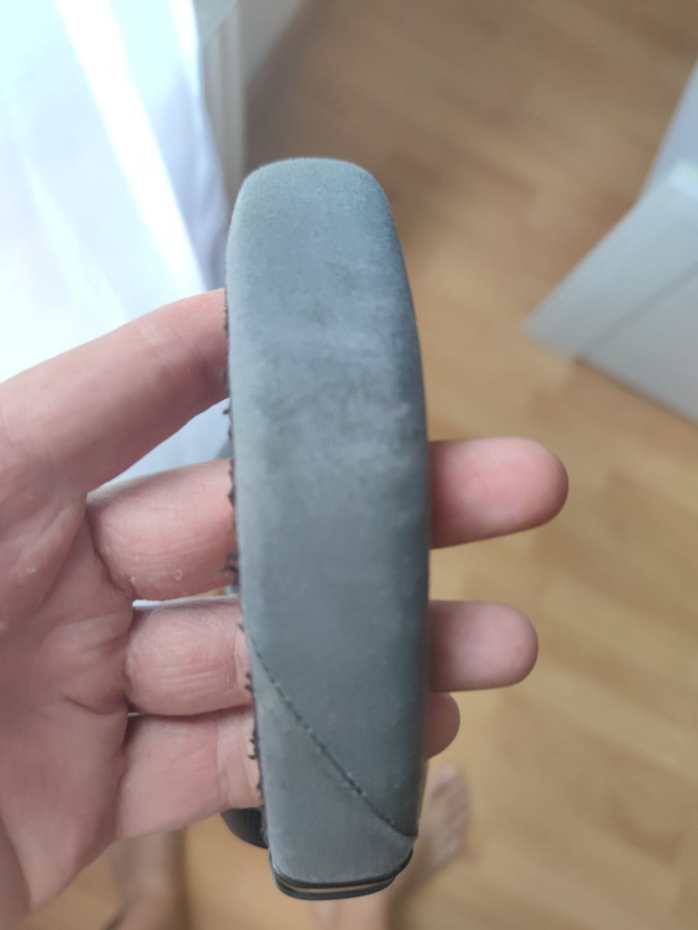 Plantronics Cuffie: Plantronics B8200 – Usato da Meggen venduto da Malecifent 5