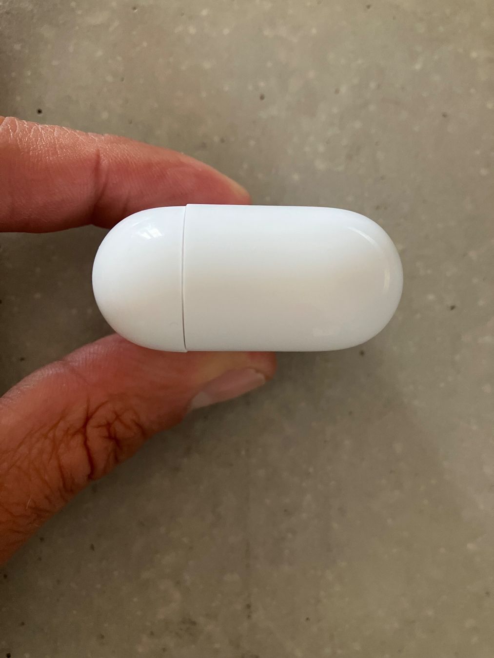 Apple Cuffie: APPLE AIRPODS 4 CASE ANC – Usato da Lausanne venduto da mr.v 6