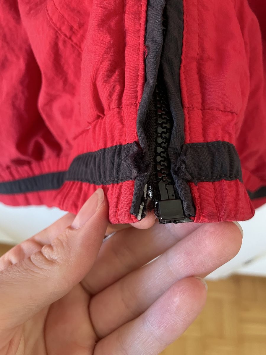 Reebok Vestes: Reebok Trainerjacke – D'occasion à Winterthur par sina852636 4