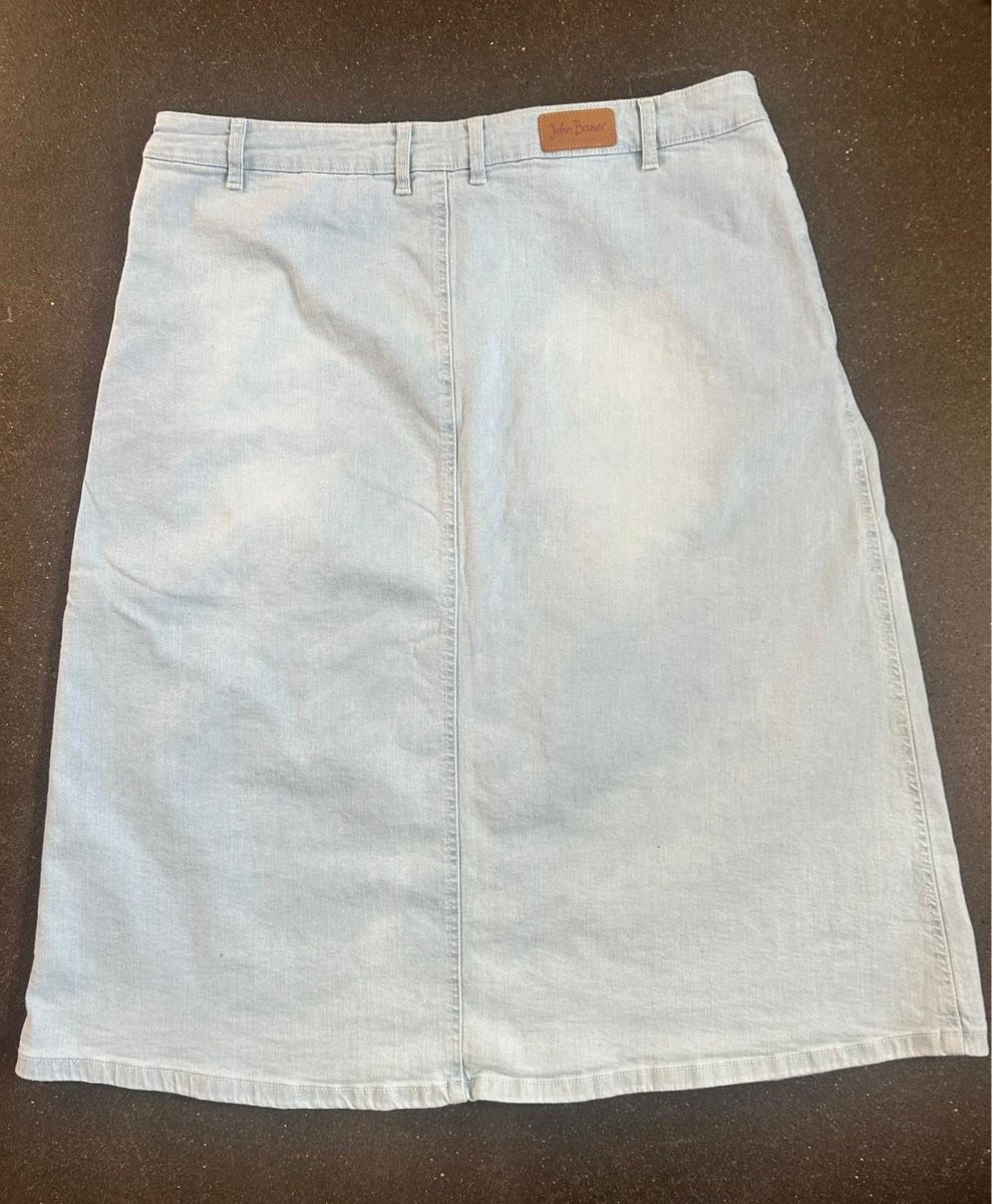 Gonne: Jupe mi-mollet en jeans taille 48 – Nuovo (secondo la descrizione) da Cornol venduto da zouzoupet 1