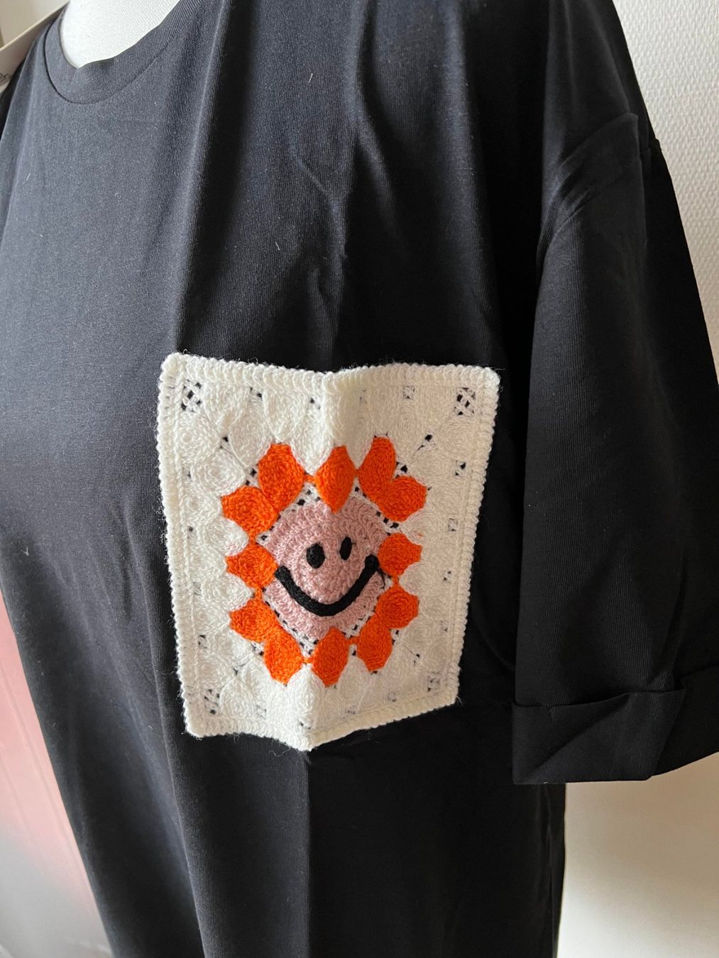 T-shirts: Neues T-Shirt M 100%Cotton – Neuf avec emballage d'origine à Riehen par edu_92w7 1