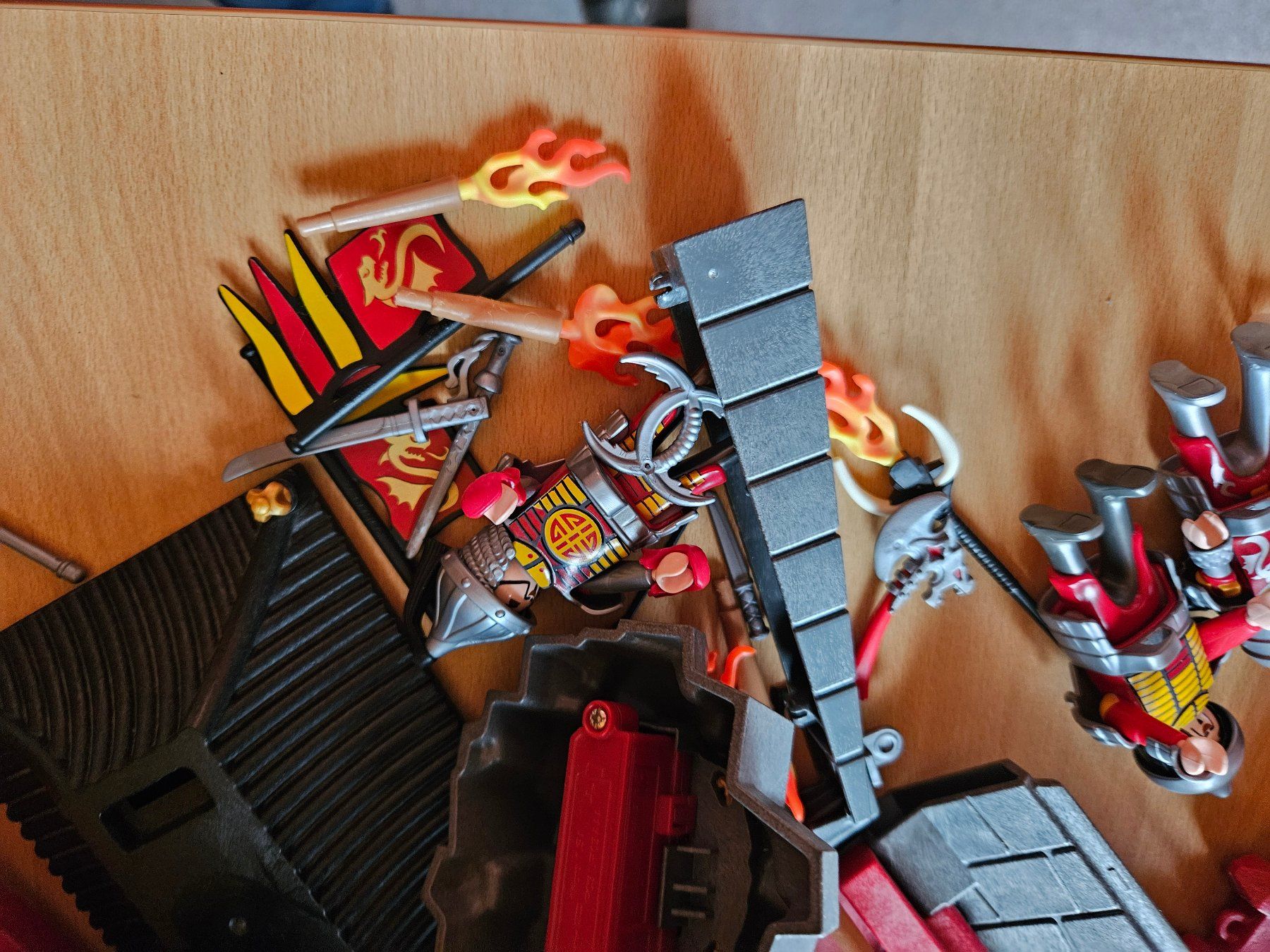 Playmobil Giocattoli: Playmobil 5479 Drachenburg – Usato da Gontenschwil venduto da regentag 7