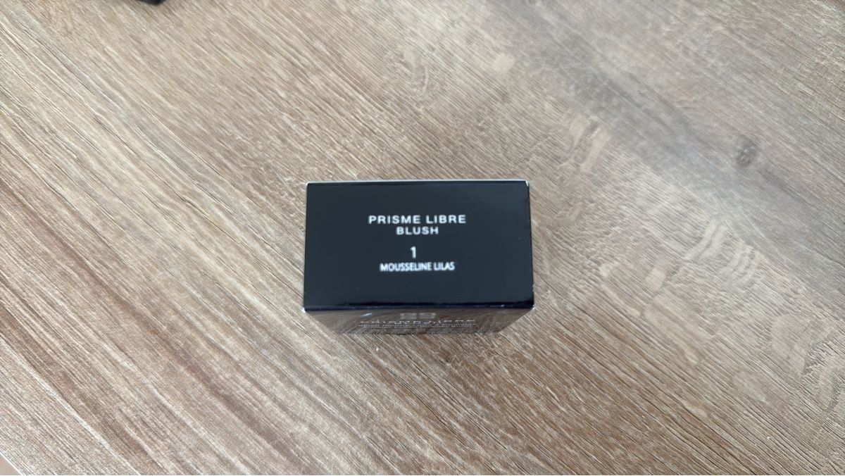 Givenchy Make-up: Givenchy Prisme Libre Blush, Nr. 1 Mousseline Lilas – Neu (gemäss Beschreibung) aus arbon von dakin 3