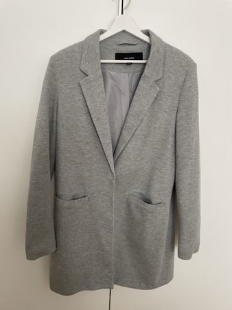 Grauer Blazer von Vera Moda Gr. 38