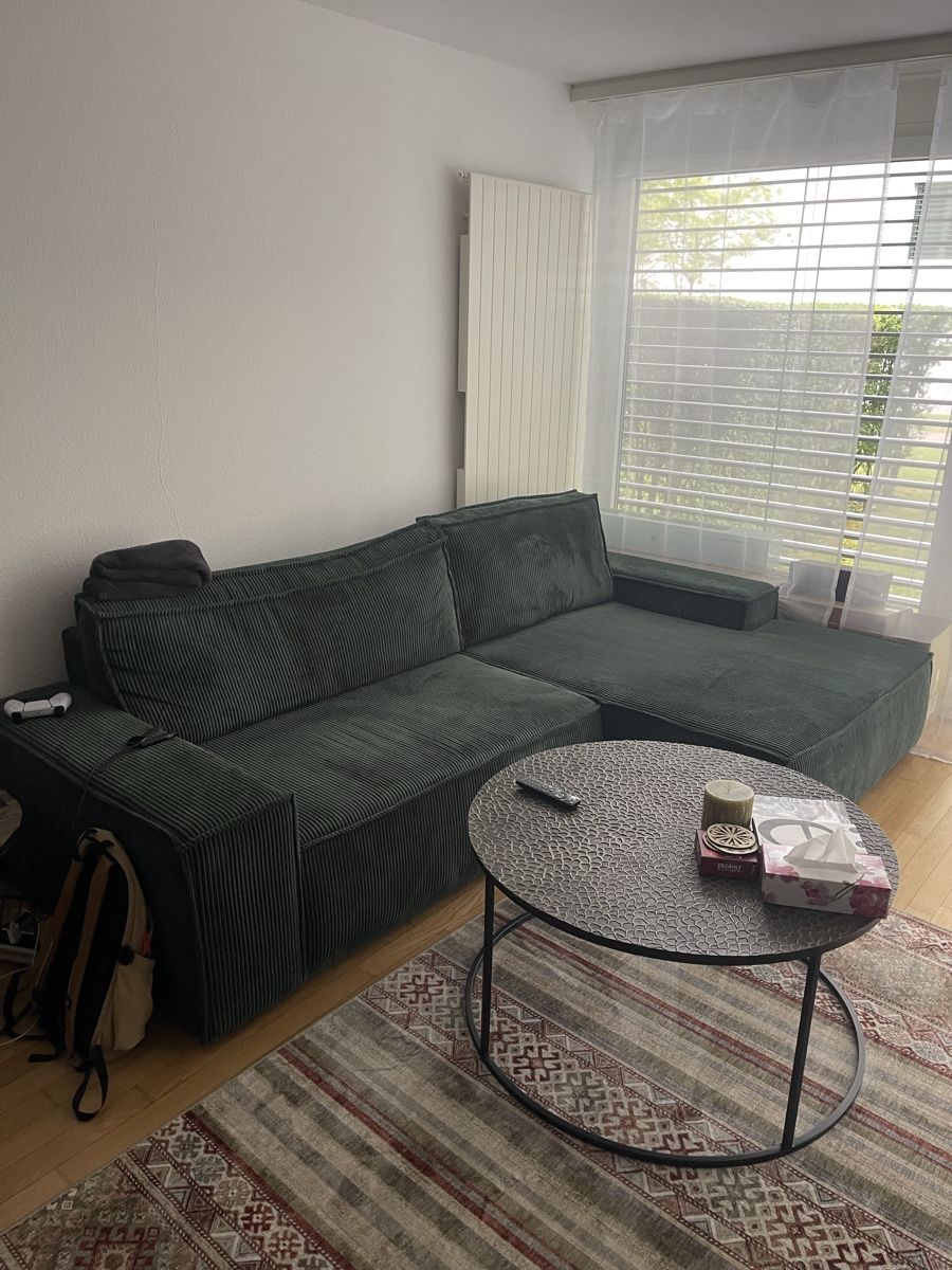 Divani: Ausziehbares dunkelgrünes Sofa / Couch – Usato da Kreuzlingen venduto da qos_99wt 1