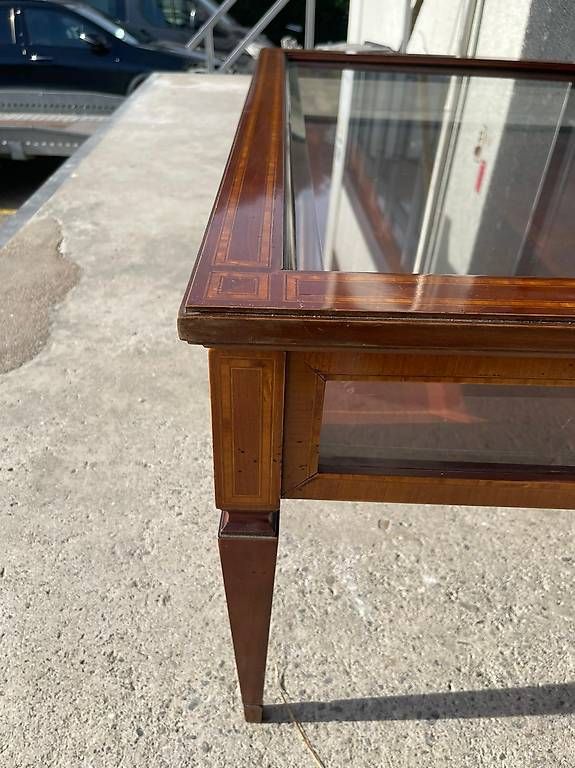 Tables: Tisch Intarsien  – D'occasion à Adliswil par arm_8sjl 2