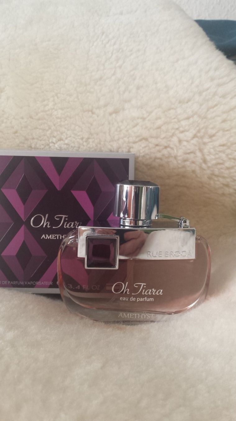 Parfum & Eau de Toilette: Rue Broca Oh Tiara Amethyst EdP 100 ml – Neu (gemäss Beschreibung) aus Luzern von Zimprich