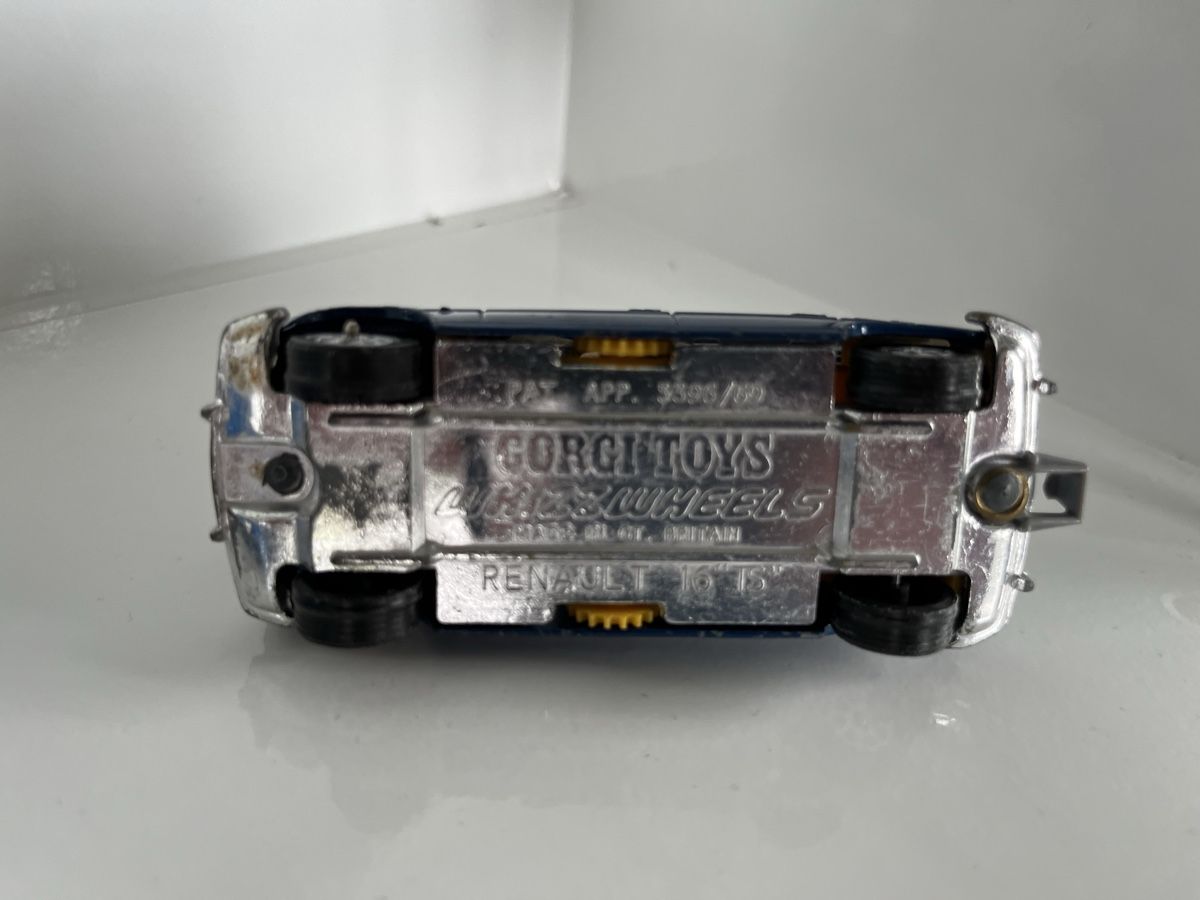 Corgi Toys Modellini d'auto: Renault 16 TS Corgitoys – Usato da Kräiligen venduto da tisala 4
