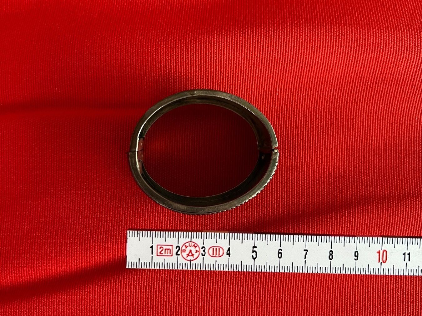 Bracciali & Braccialetti: Antiker Silberarmreif/Bangle, ca 1870 – Usato da Iragna venduto da Flips03 5