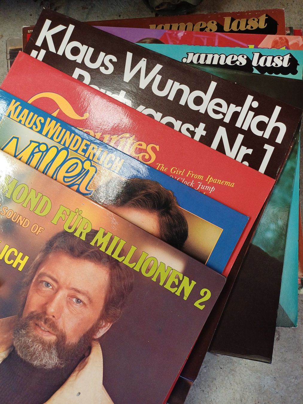 Dischi in vinile: Über 150 Flohmarkt Schallplatten – Usato da Zuckenriet venduto da Res. 3