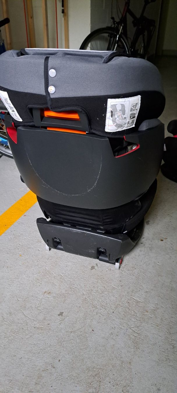 Cybex Auto-Kindersitze: Cybex X-Fix (iso fix) – Gebraucht aus Adliswil von kar_fh9h 1