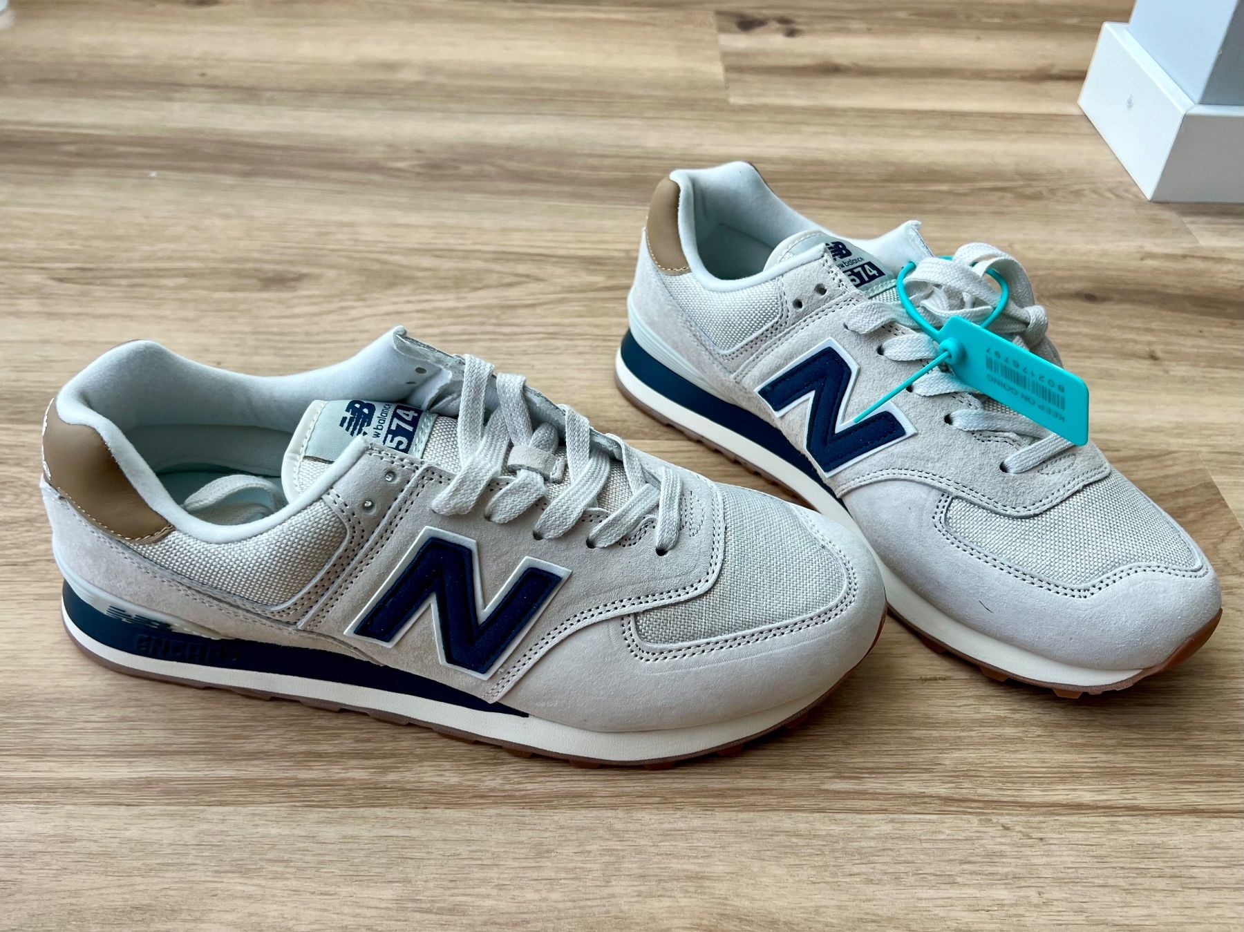New Balance Scarpe da uomo: NB - New Balance 574 Sneaker – Usato da Baden venduto da and_fcs2 2
