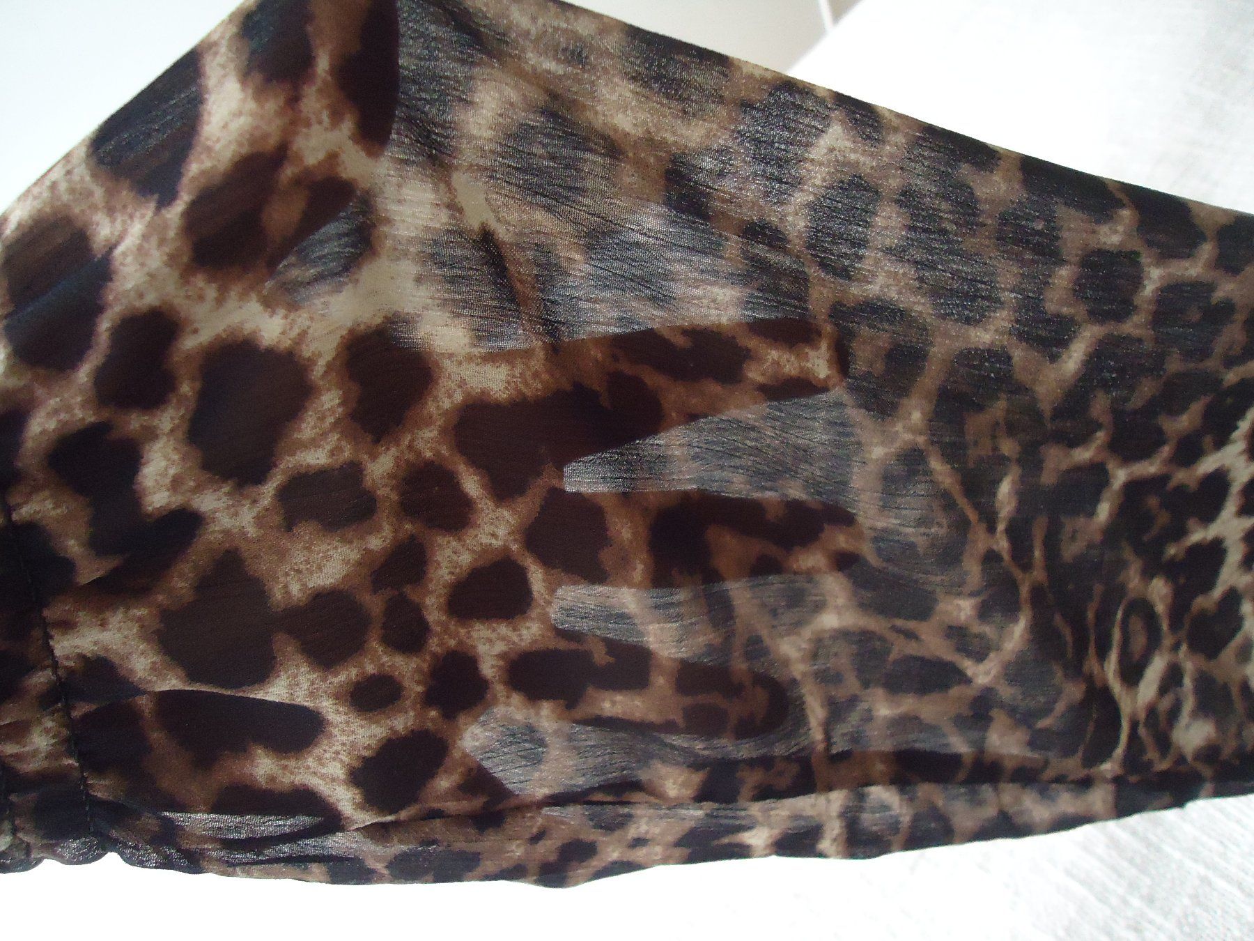 Vestiti: Kleid Leoprint Gr.40 – Usato da Benken SG venduto da Schnurzli1 3