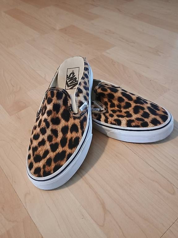Vans Damenschuhe: Vans Leoprint Gr.38 – Gebraucht aus steffisburg von Numbus
