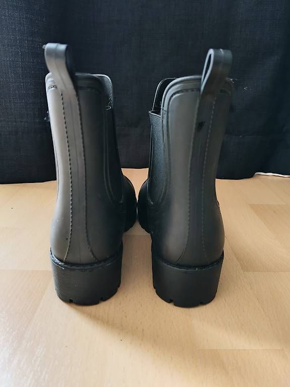 Scarpe da donna: Chelsea Boot – Nuovo e nell'imballaggio originale da St. Gallen venduto da jes_2xxb 1