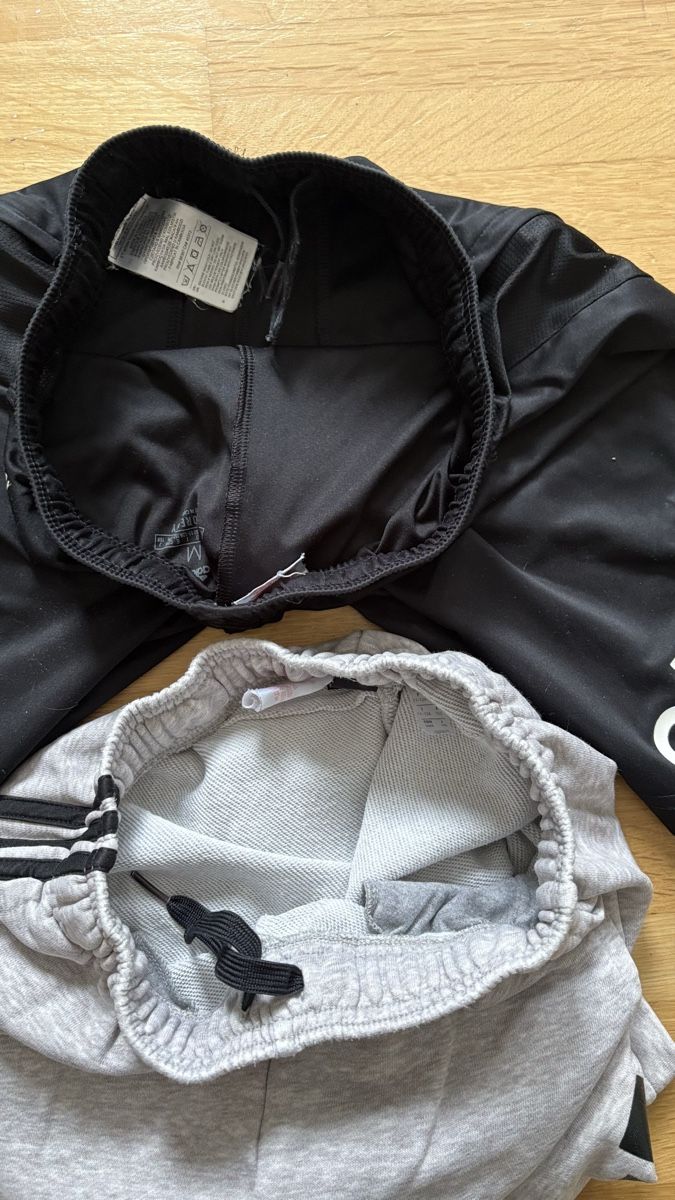 Adidas Lotti & Set di vestiti: Zwei Adidas Shorts in Gr.152 – Usato da Safnern venduto da Frakru 2