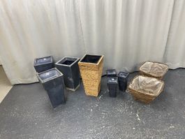 Lot an grossen Pflanzgefässen zur Dekoration 