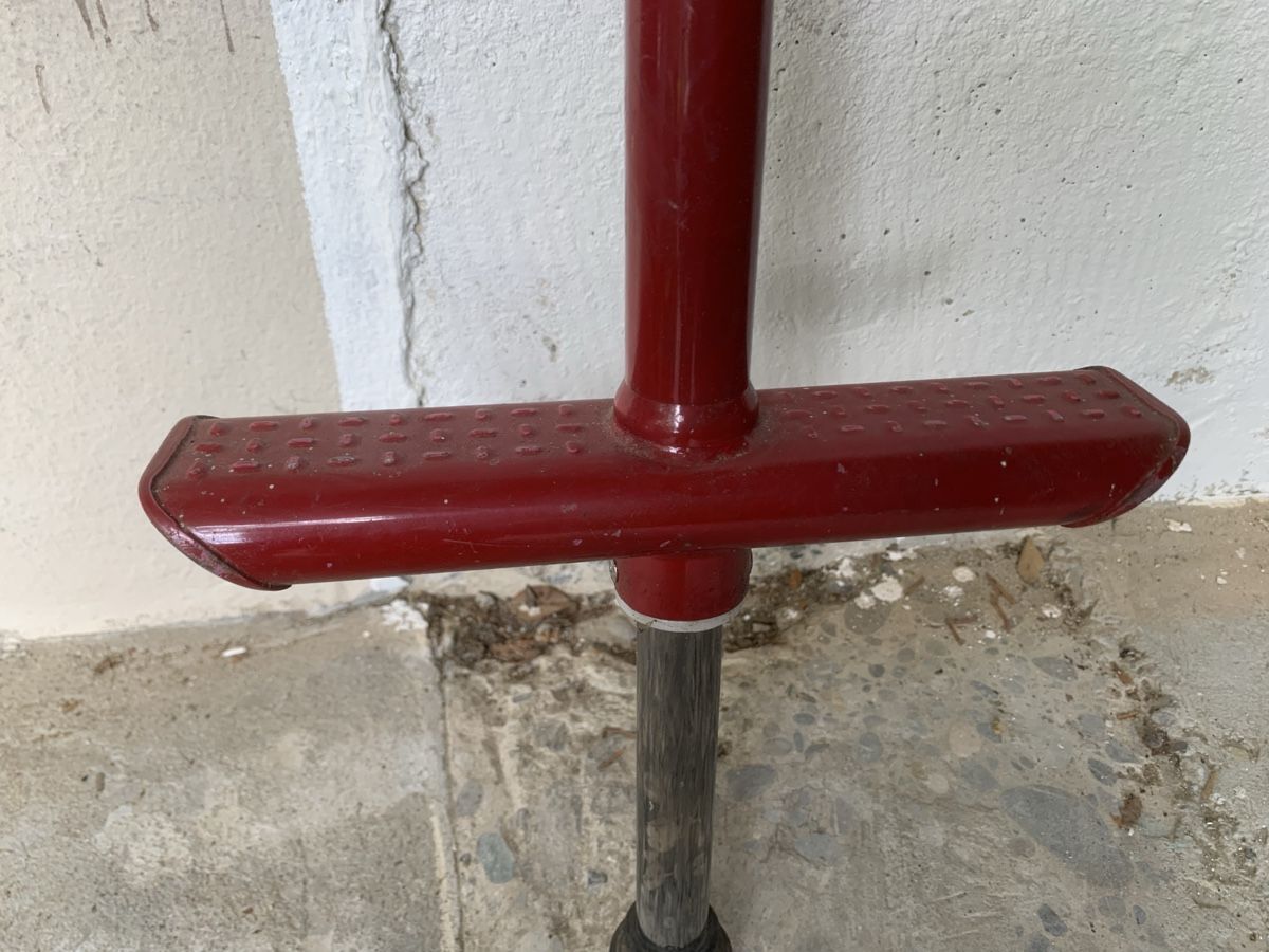 Giocattoli: Pogo Stick von Qu-ax – Usato da Biberist venduto da coffee13 4