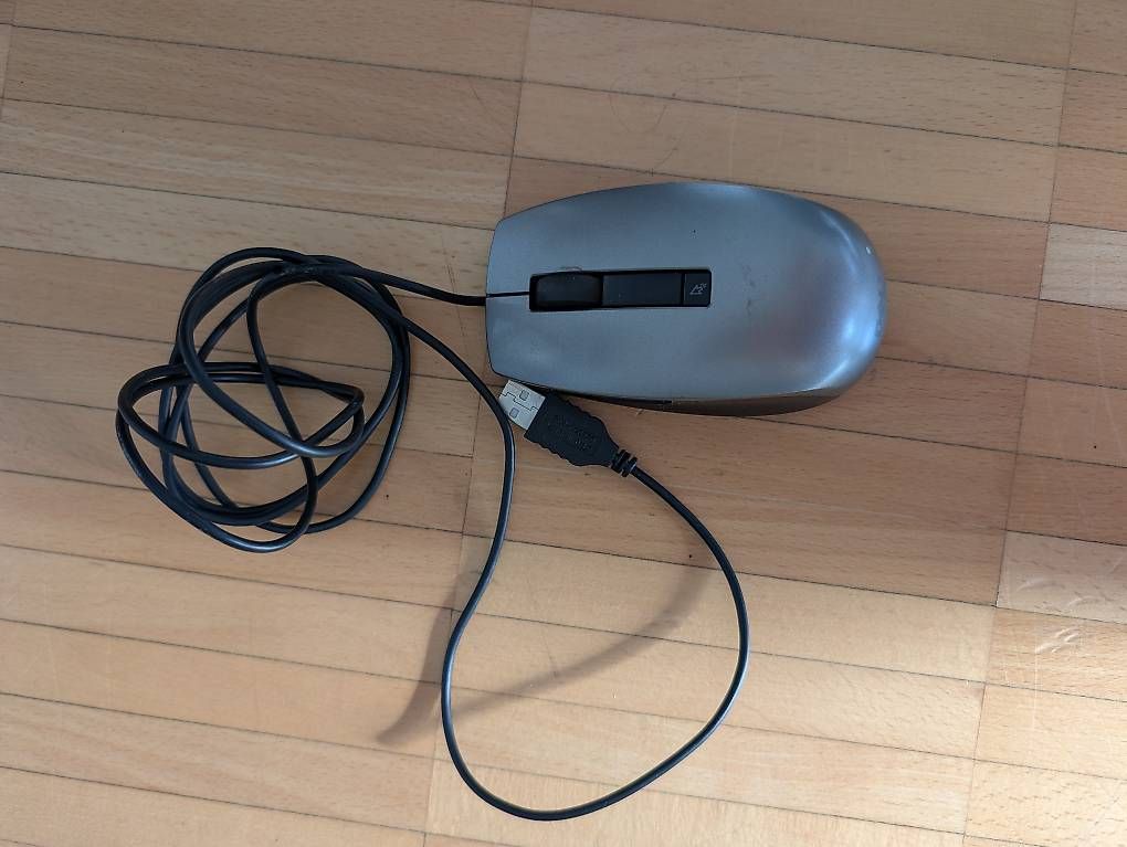 Maus: Dell USB Laser-Maus M-UVDEL8 – Gebraucht aus Zürich von kopanskk 2