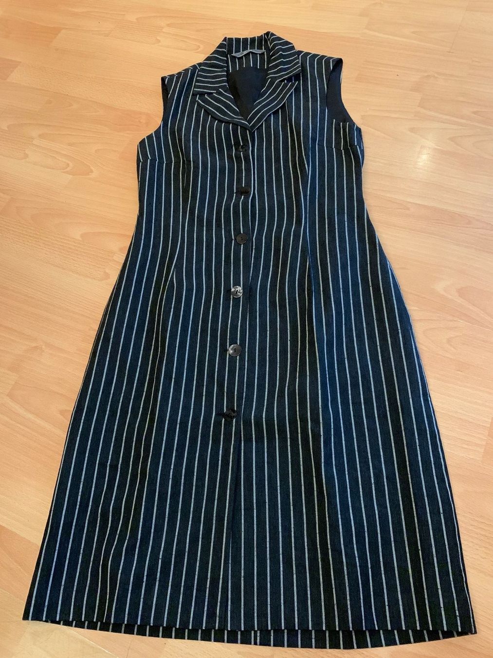 Vestiti: Jolie robe Caroll t. 38 – Usato da MEYRIN venduto da Gwendo10