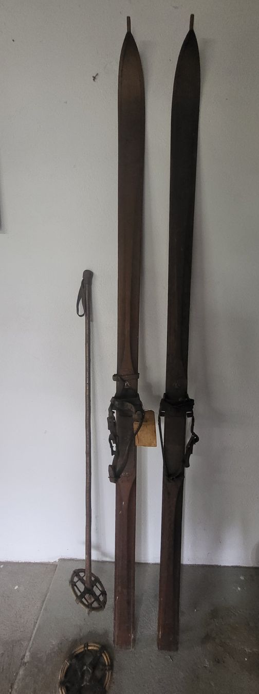 Sci: Alte Holzski Seiler Vintage – Usato da Riniken venduto da Daisy91