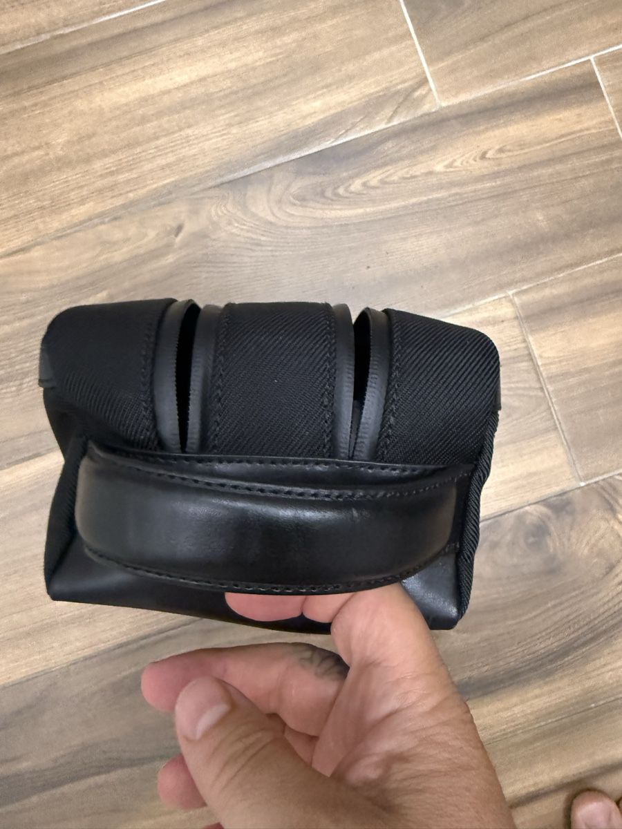Montblanc Trousses de maquillage: Montblanc Nightflight Necessaire Double Zip – D'occasion à Erlinsbach par homer2478 2
