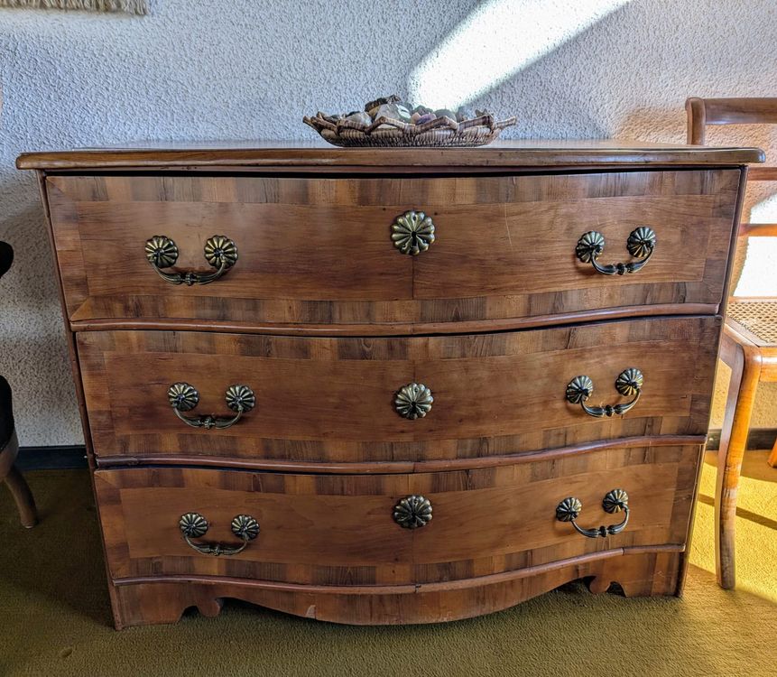 Antike Kommode, restaurationsbedürftig, Vintage Look! (Gebraucht) in ...