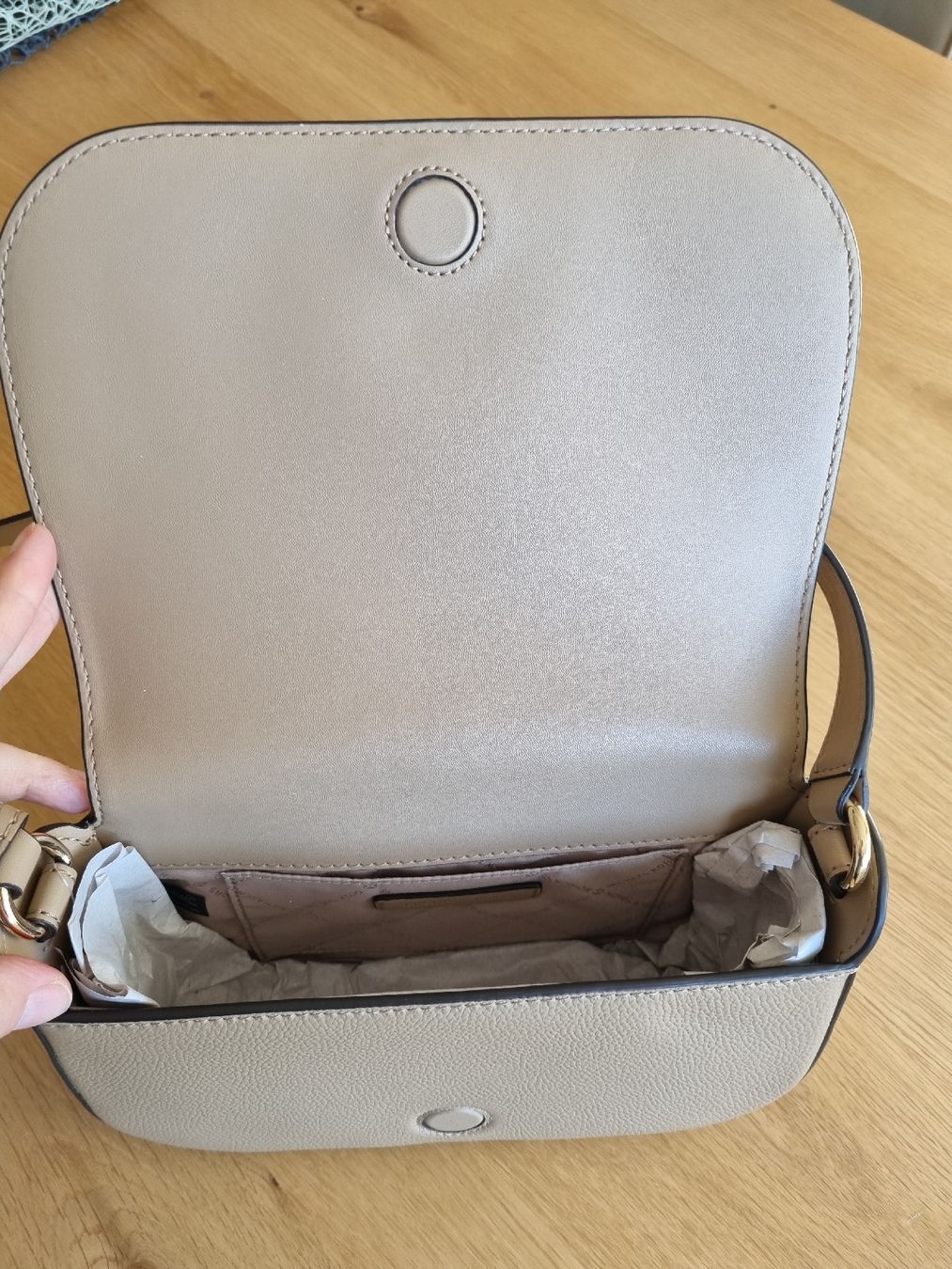 Michael Kors Borse da donna: Michael Kors Handtasche Damen, Beige – Usato da Thun venduto da Vesna27 3