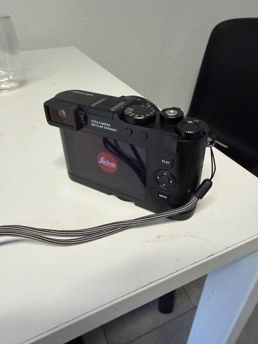 Leica Appareil photo: Leica D-Lux 8 – D'occasion à Crissier par ali_rbh9 1
